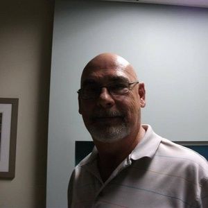 Meet your Posher, Tom